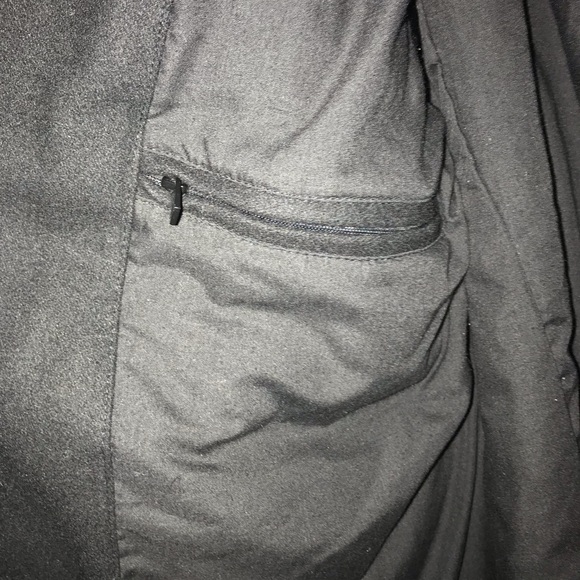 Men’s Banana Republic wool coat - Picture 7 of 10